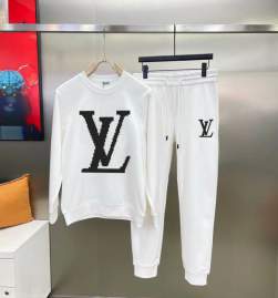 Picture of LV Sweater Suits _SKULVM-5XLkdtn17940974